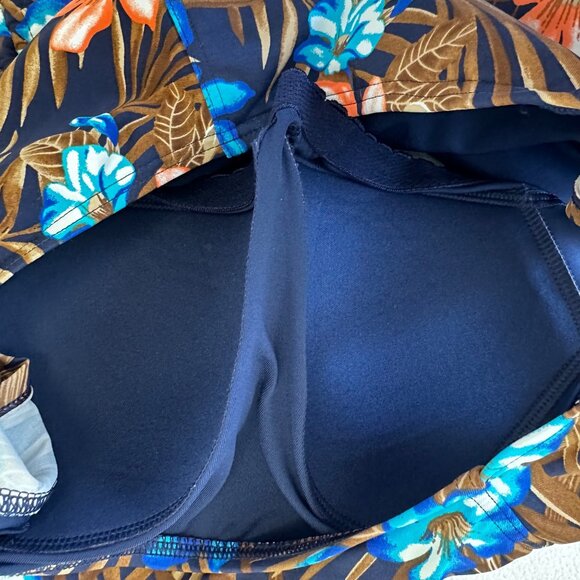 Lands End Tankini Cap Sleeve Ruched Side Midkini Size 8 Brown Floral Hawaiian - Picture 4 of 10